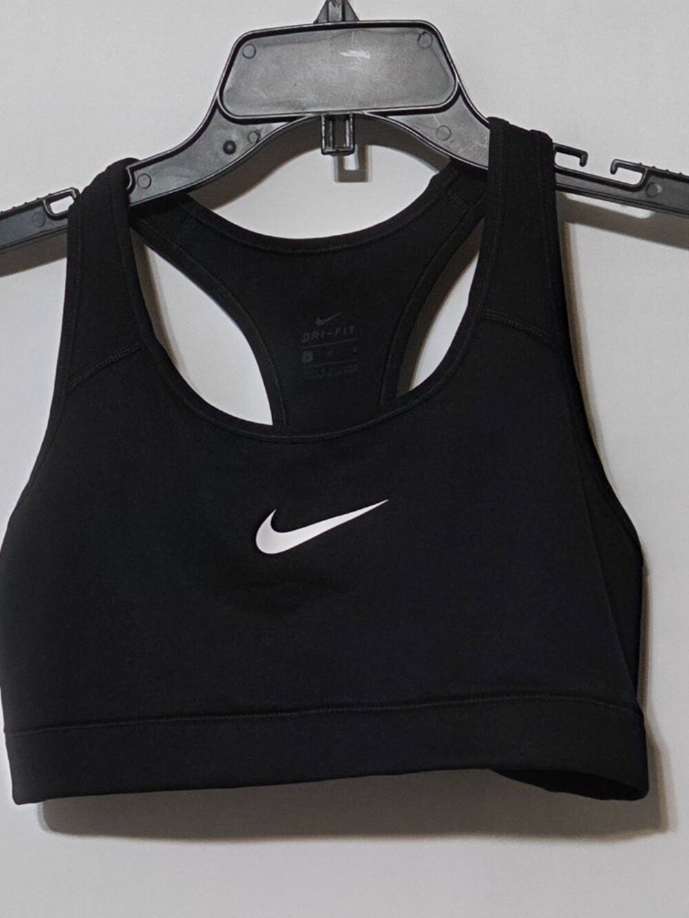 Nike Victory Black Padded Medium-Impact Sports Bra (AH8645-010) Size Large